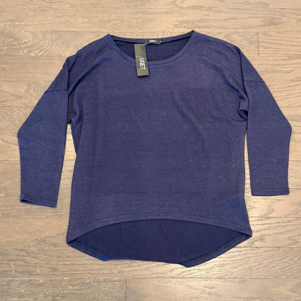 UGET Navy Blue Long Sleeve High Low Hem Knit Top Small NEW